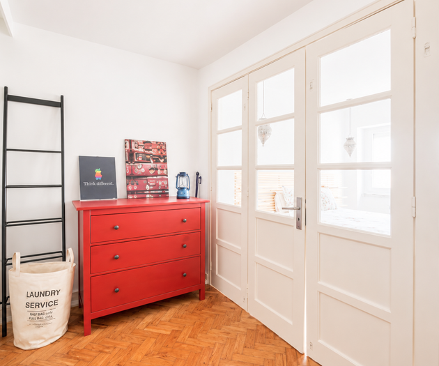 Bright, Stylish Apartment for Monthly Stays