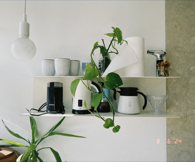🌿 Bright & Cozy Home — More Than Just a Flat