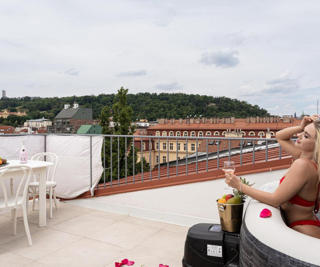 Apartamento con jacuzzi y vistas al skyline