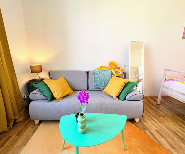 Beautiful & peaceful apartment with cute balcony